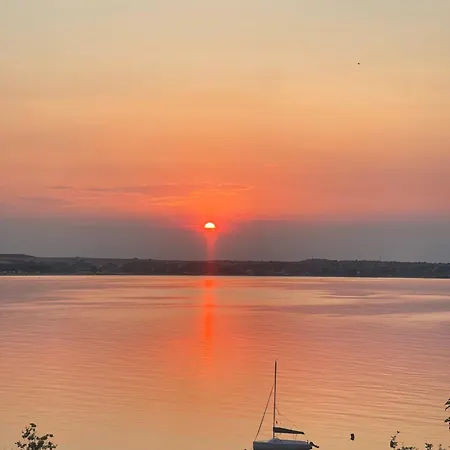 Amarena Santa Marina, Apartmán